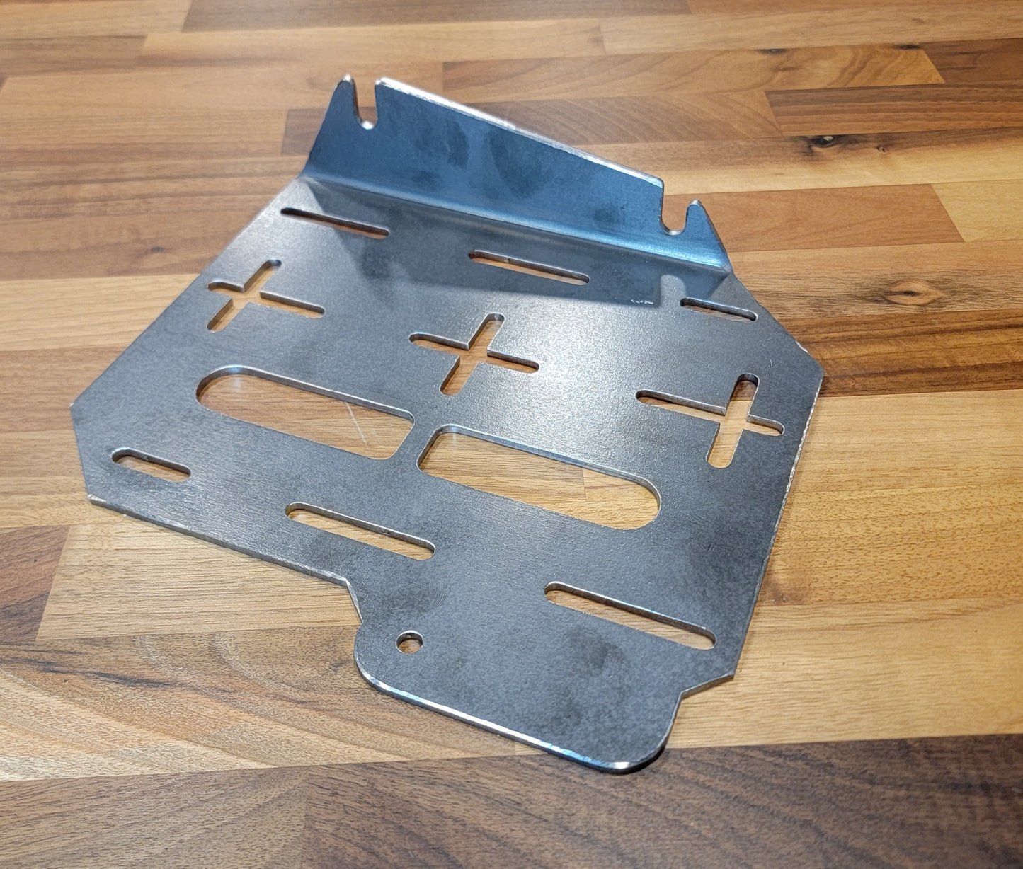 100 Series Engine Bay Auxbeam Switchboard Mounting Bracket (2003-2005)