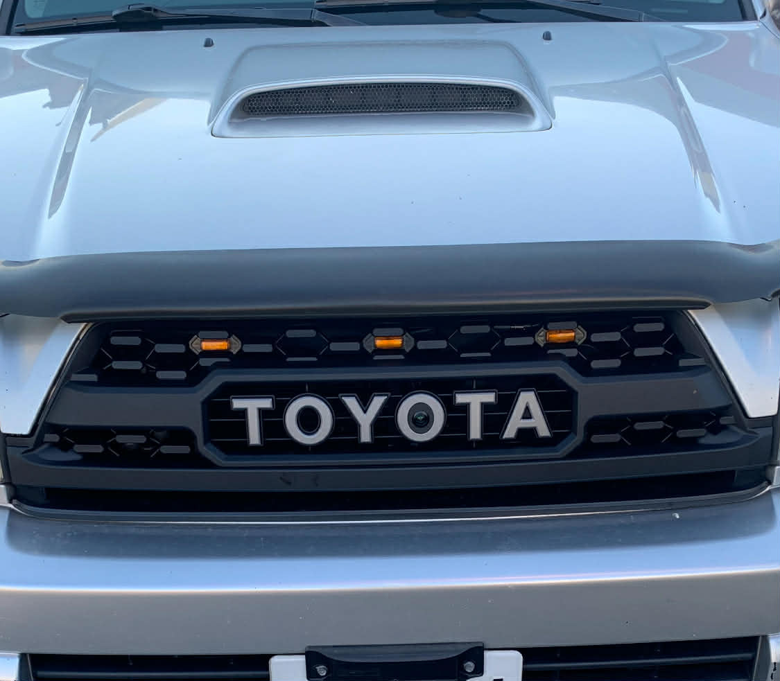 4Runer TRD grille camera mount
