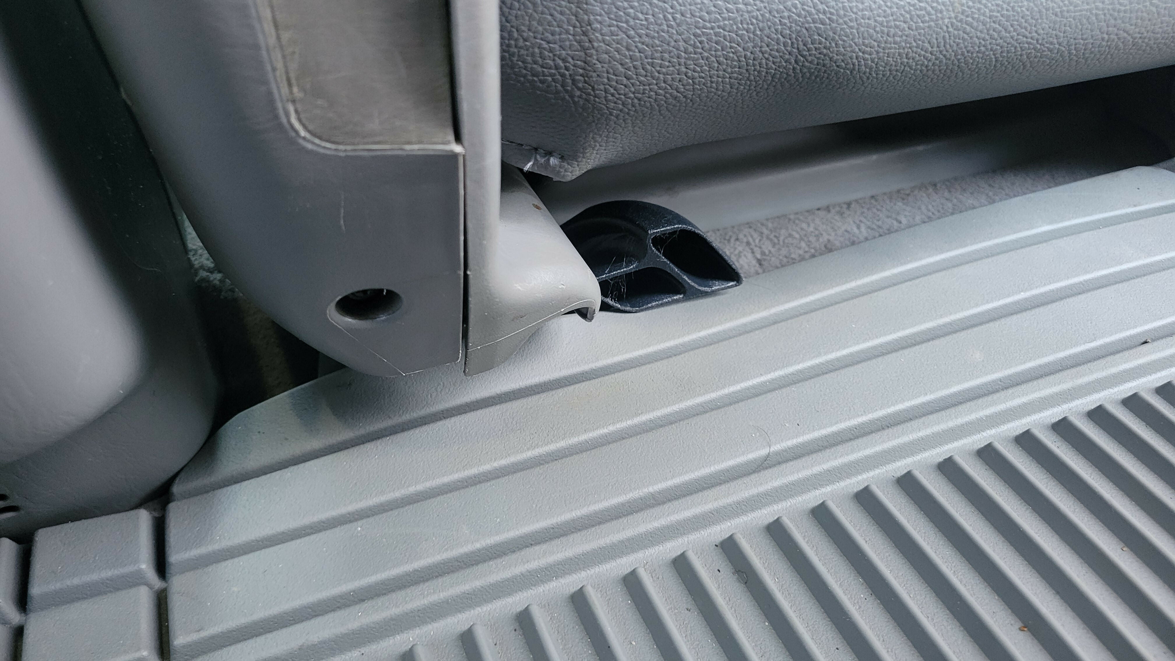 Rear Heat Duct Extenders | 1998-2007 100 Series Landcruiser/LX470